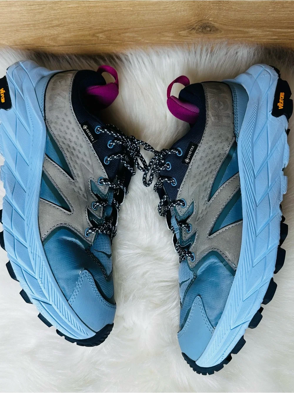 Hoka Anacapa Low Women's Blue and Gray GTX Trail Sneaker - Picture 4 of 10